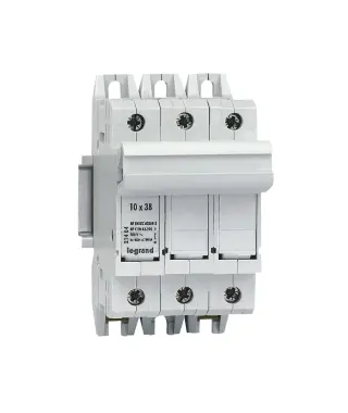 C - COUPE-CIRCUIT SECTIONNABLE S