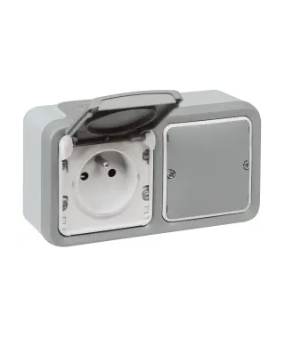 C - PRISE CONNECTEE PLEXO WITH N