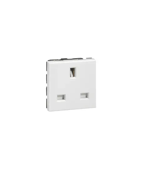 B - PRISE DE COURANT 2P+T 13A ST
