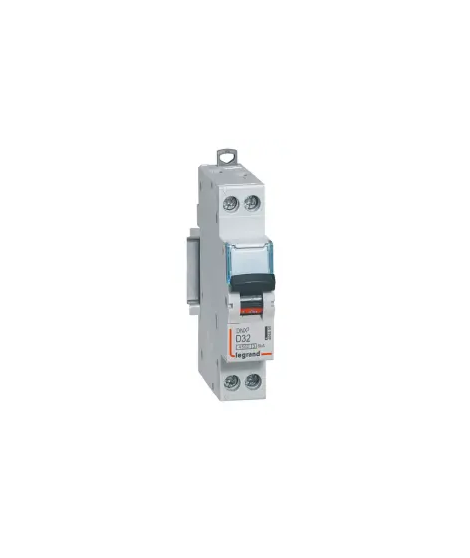DISJONCTEUR DNX³ 4500 - VIS/VIS