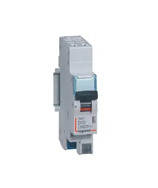B - DISJONCTEUR DNX³ 4500 - AUTO