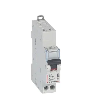 B - DISJONCTEUR DX³ 6000 - AUTO/