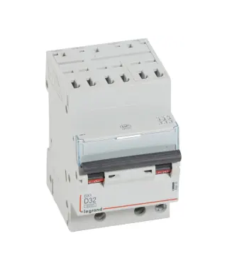 C - DISJONCTEUR DX³ 6000-AUTO/VI