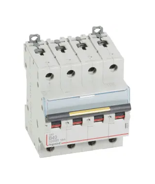 C - DISJONCTEUR DX³10000 16KA AR