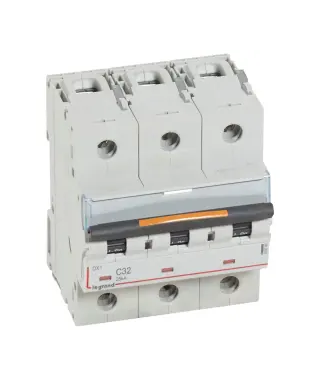 C - DISJONCTEUR DX³ 25KA ARRIVEE