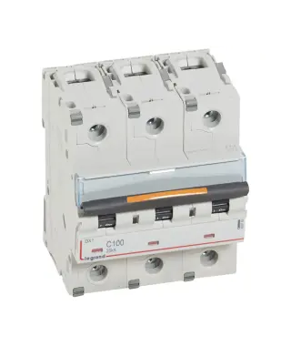 C - DISJONCTEUR DX³ 25KA ARRIVEE