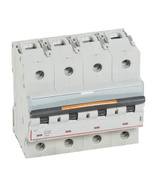 B DISJONCTEUR DX³ 25KA ARRIVEE H