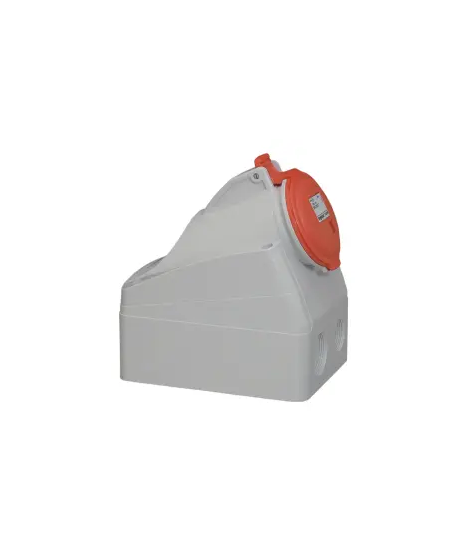 PRISE SAILLIE FIXE P17 IP44 16A