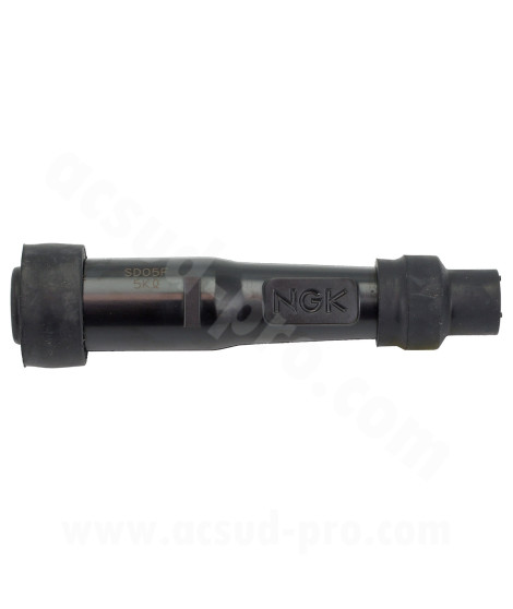 ANTIPARASITE NGK SD05F NOIR ( 8022 )