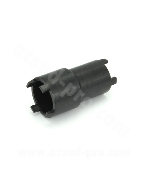 DOUILLE CRANTEE (POUR DEMONTAGE EMBRAYAGE PITBIKE OU DAX OU FIRST)
