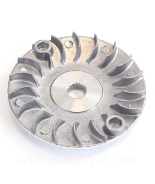 FLASQUE / JOUE FIXE VARIATEUR ALU ADAPT. MBK 50 BOOSTER X 4T. OVETTO 4T. NITRO 4T / YAMAHA 50 NEOS 4T. AEROX 4T. GIGGLE 4T