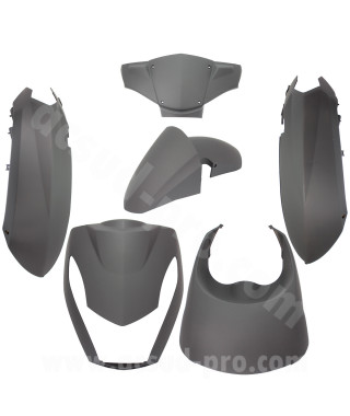 KIT CARROSSERIE ADAPT. PEUGEOT KISBEE 2T ET 4T NOIR MAT 2010-2017 (6 PIECES)