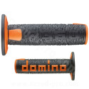 REVETEMENT POIGNEE DOMINO OFFROAD NOIR / ORANGE A360 CLOSED END 120-123mm (LA PAIRE)