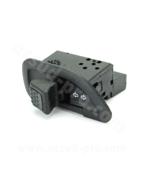 COMMUTATEUR INTERRUPTEUR BOUTON DE CLIGNOTANT ADAPT PIAGGIO 50 ZIP TYPHOON FLY LYBERTY 125-250-400CC MP3 BEVERLY X-EVO X8